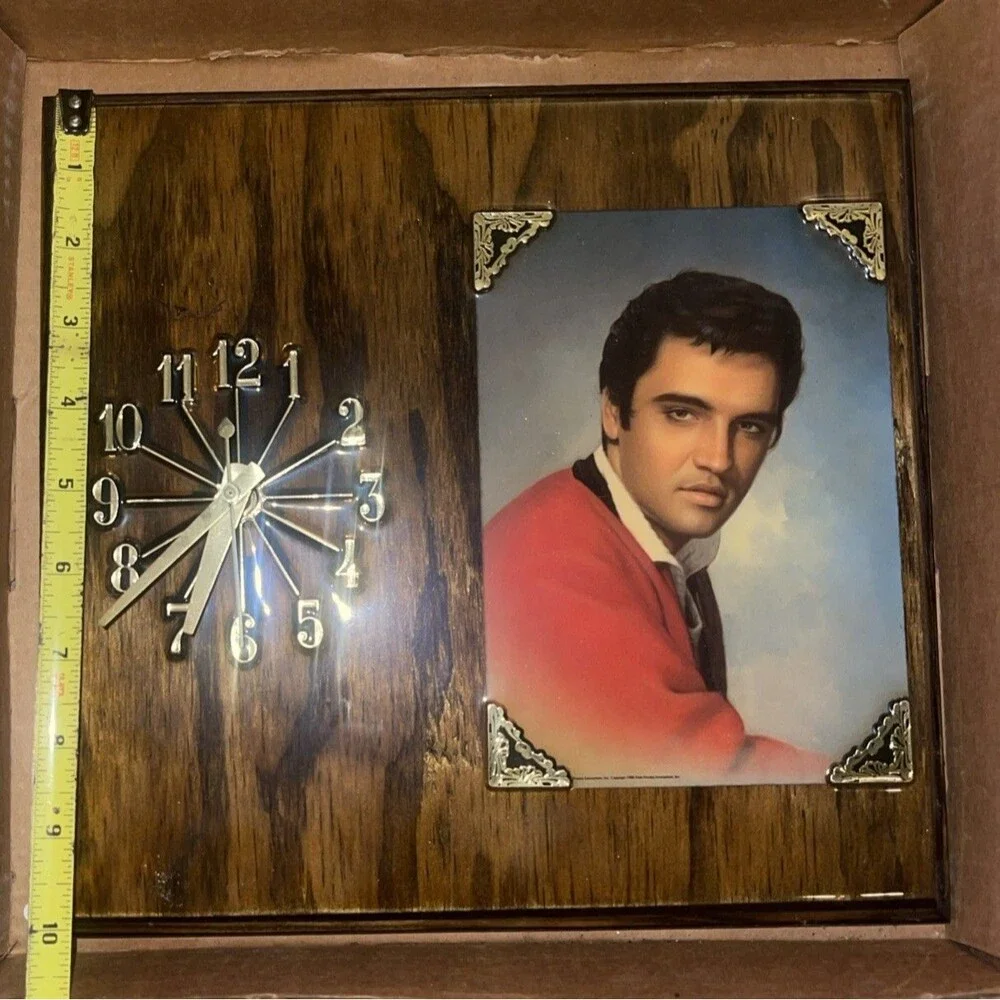 Vintage 1970s Elvis Presley Lacquered Wood Wall Clock Plaque Red Jacket 10x11
